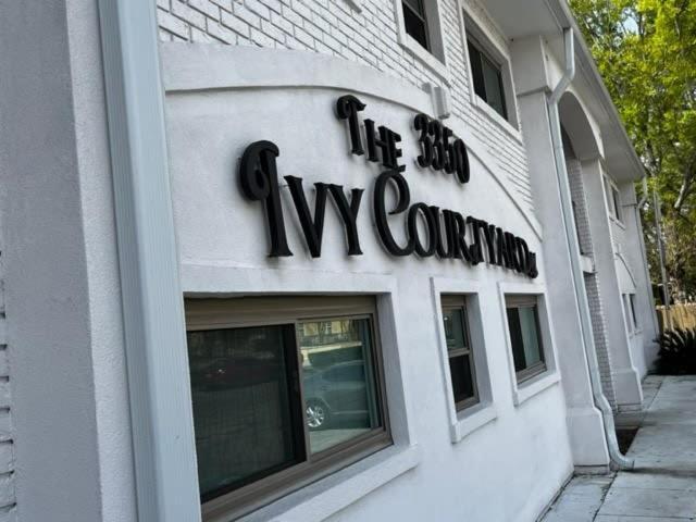 2 Bedroom Private & Laundry