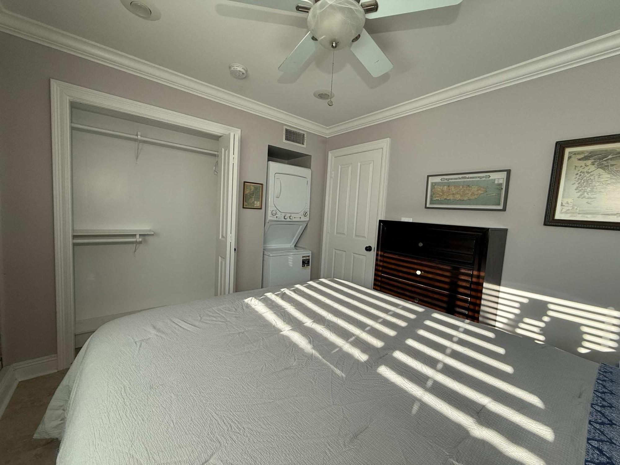 2 Bedroom Private & Laundry Baton Rouge