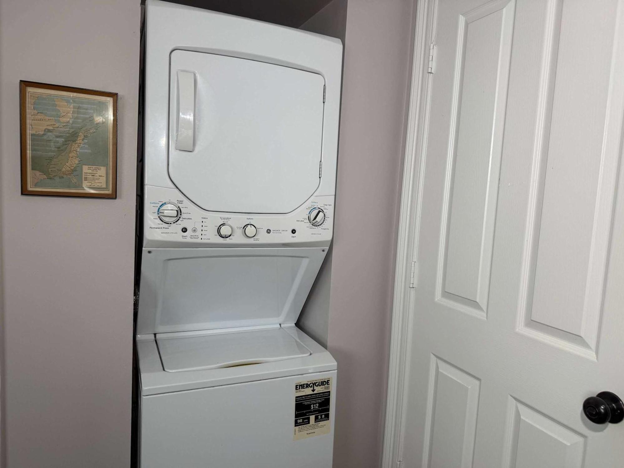 2 Bedroom Private & Laundry *