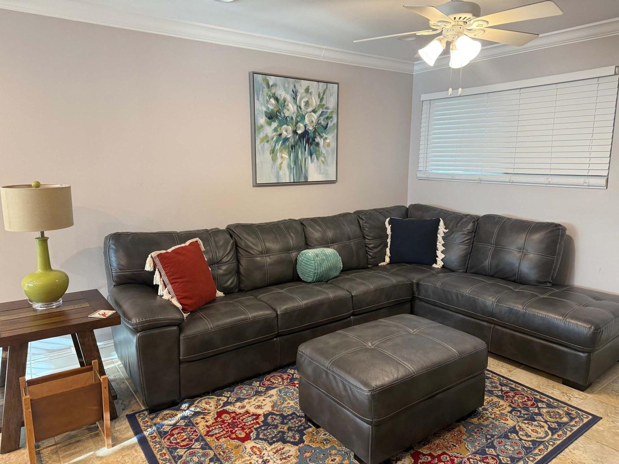 2 Bedroom Private & Laundry Baton Rouge